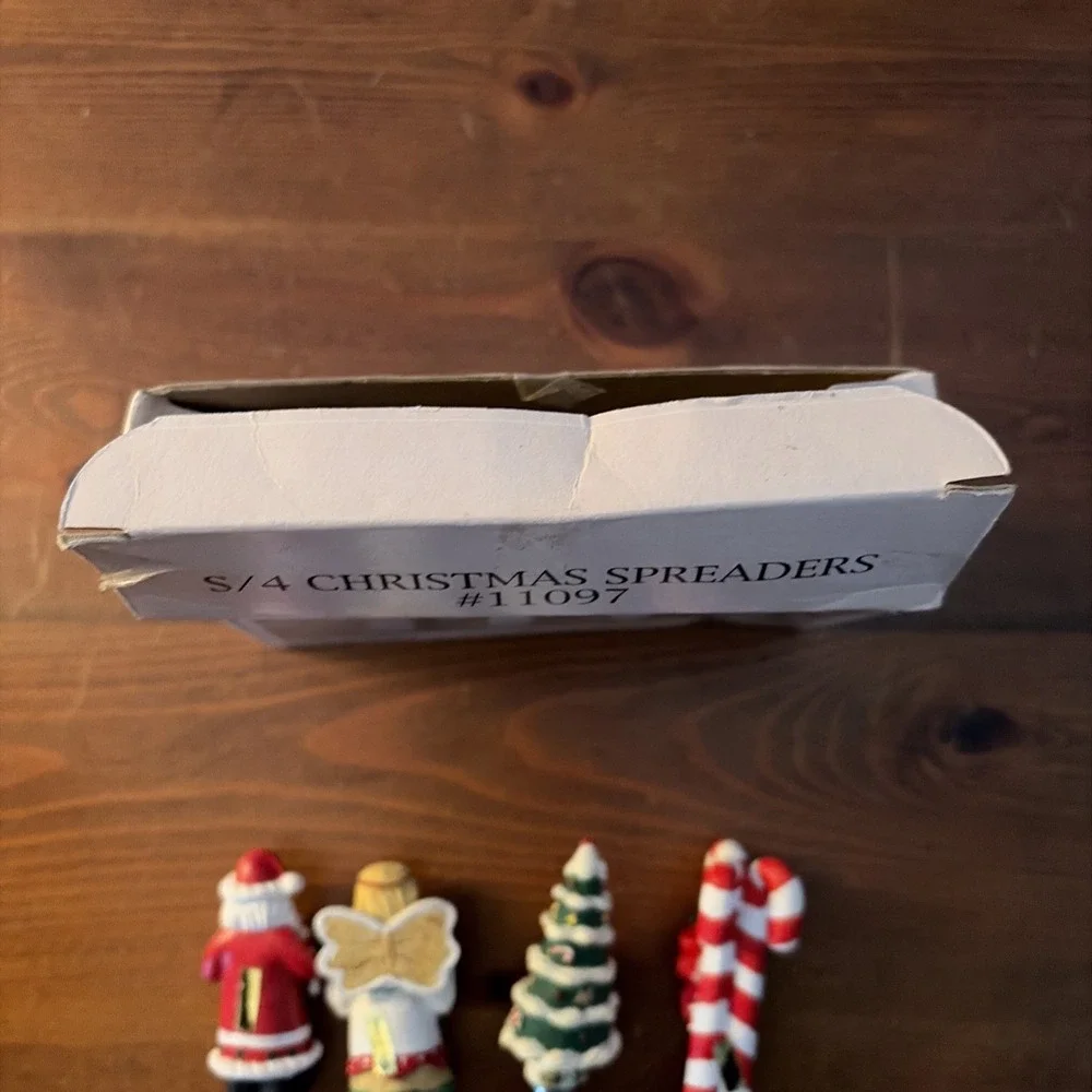 Holiday Christmas Spreaders Cheese Butter Set 4‎ Unbranded 11097 Original Box